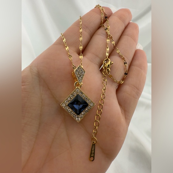 Anthropologie Vintage Square Gold and Blue Pendant Necklace - Picture 7 of 8